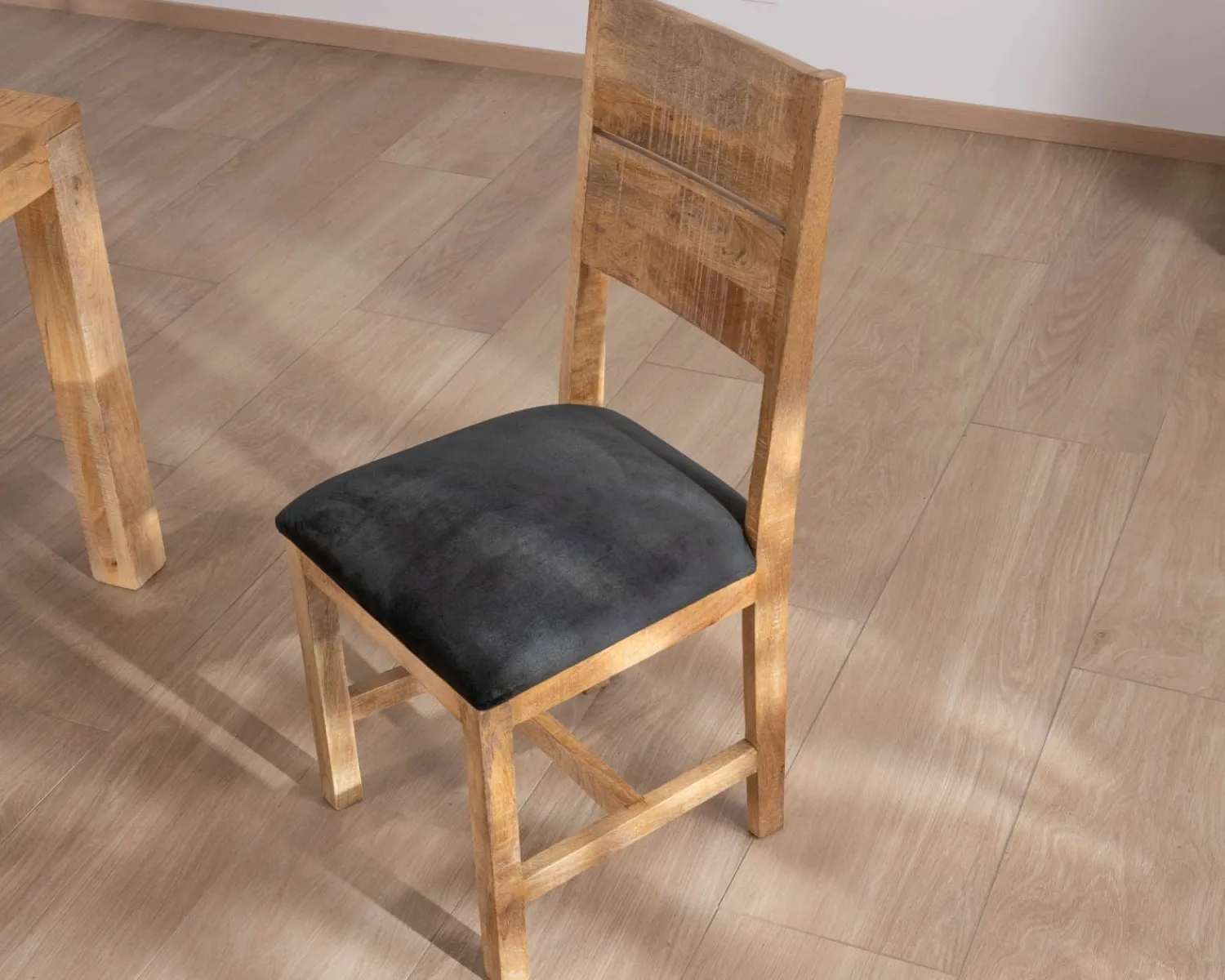 Meuble House Lot de 2 chaises de repas en manguier brut "Manoha" assise tissu rembourré Outlet