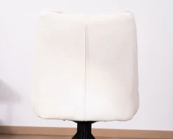 Meuble House Lot de 2 chaises de repas en tissu blanc et pied pivotant en métal