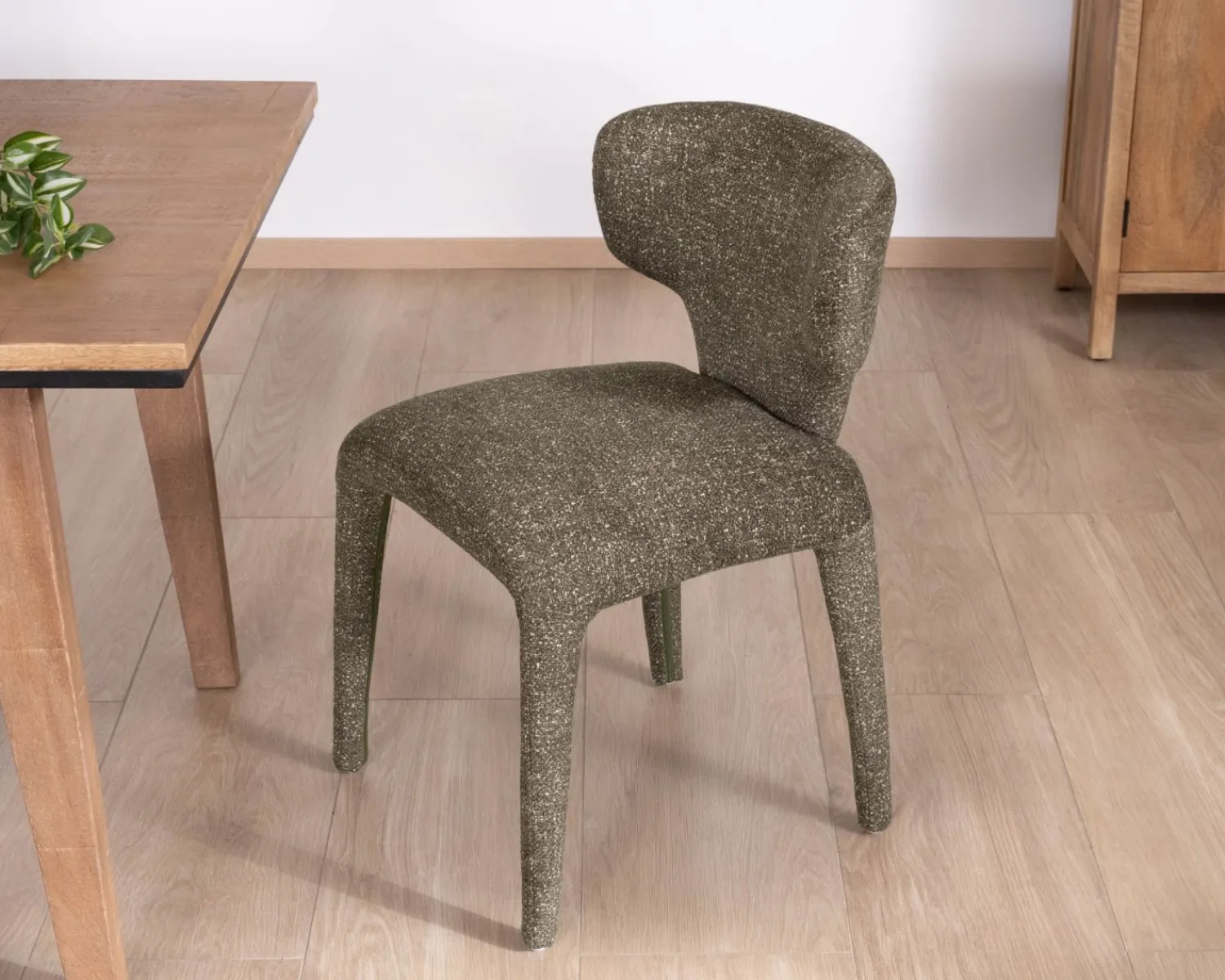 Meuble House Lot de 2 chaises de repas habillage intégral esprit design “Milano” en tissu chiné vert kaki New