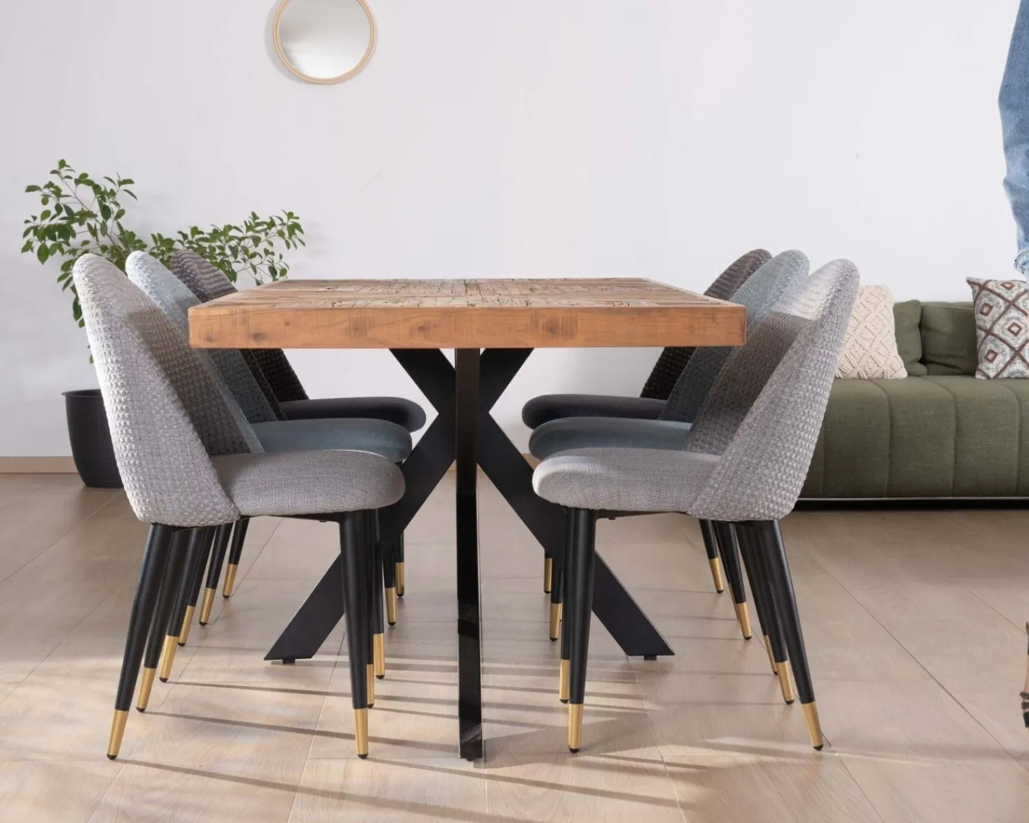Meuble House Lot de 2 chaises en tissu gris et pieds métal laqué noir "Vermont" Discount
