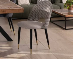 Meuble House Lot de 2 chaises en tissu taupe et pieds métal laqué noir 