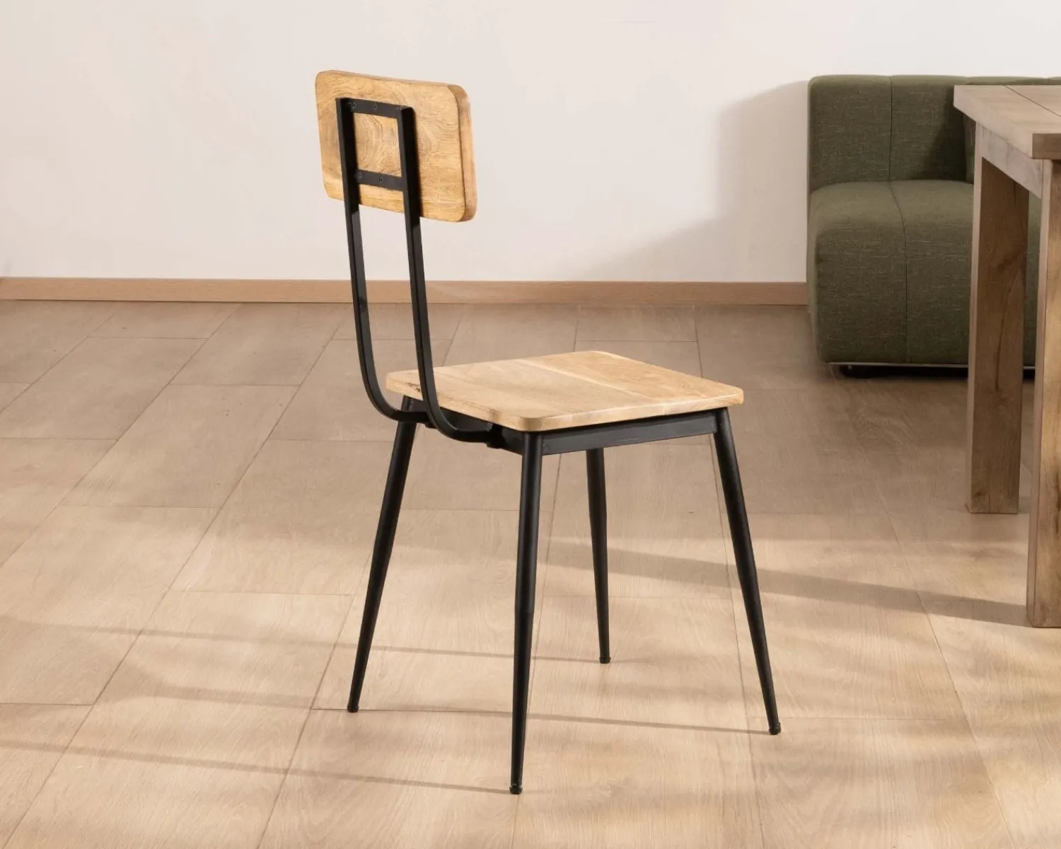 Meuble House Lot de 2 chaises industrielles bois massif métal noir "Atelier Kraft" New