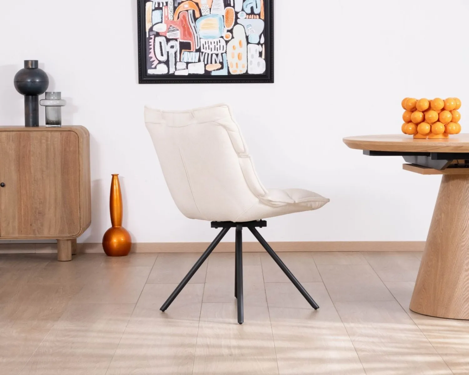 Meuble House Lot de 2 chaises pivotantes 360° "Cassidy" design et matelassées en tissu blanc cassé Sale
