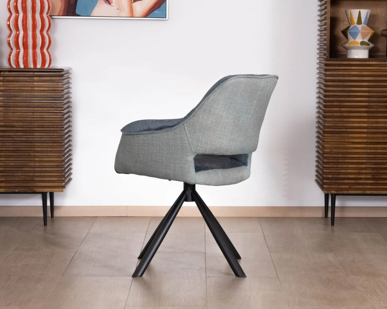 Meuble House Lot de 2 fauteuils de repas contemporains en tissu bi texture bleu "Chilko" pied pivotant en métal