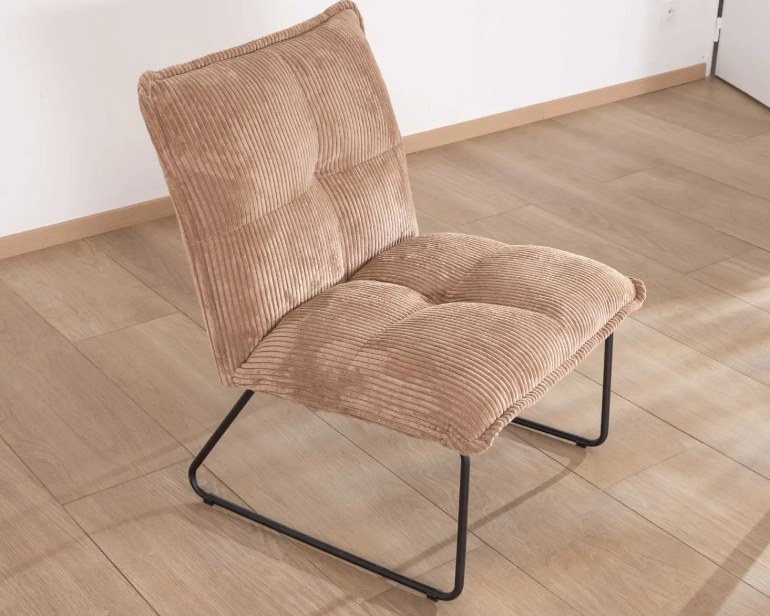 Meuble House Lot de 2 fauteuils sans accoudoirs en velours côtelé camel "Calvin" New