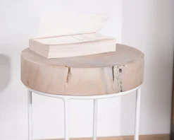 Meuble House Lot de 2 tables d'appoint rondes blanchies en bois et métal 