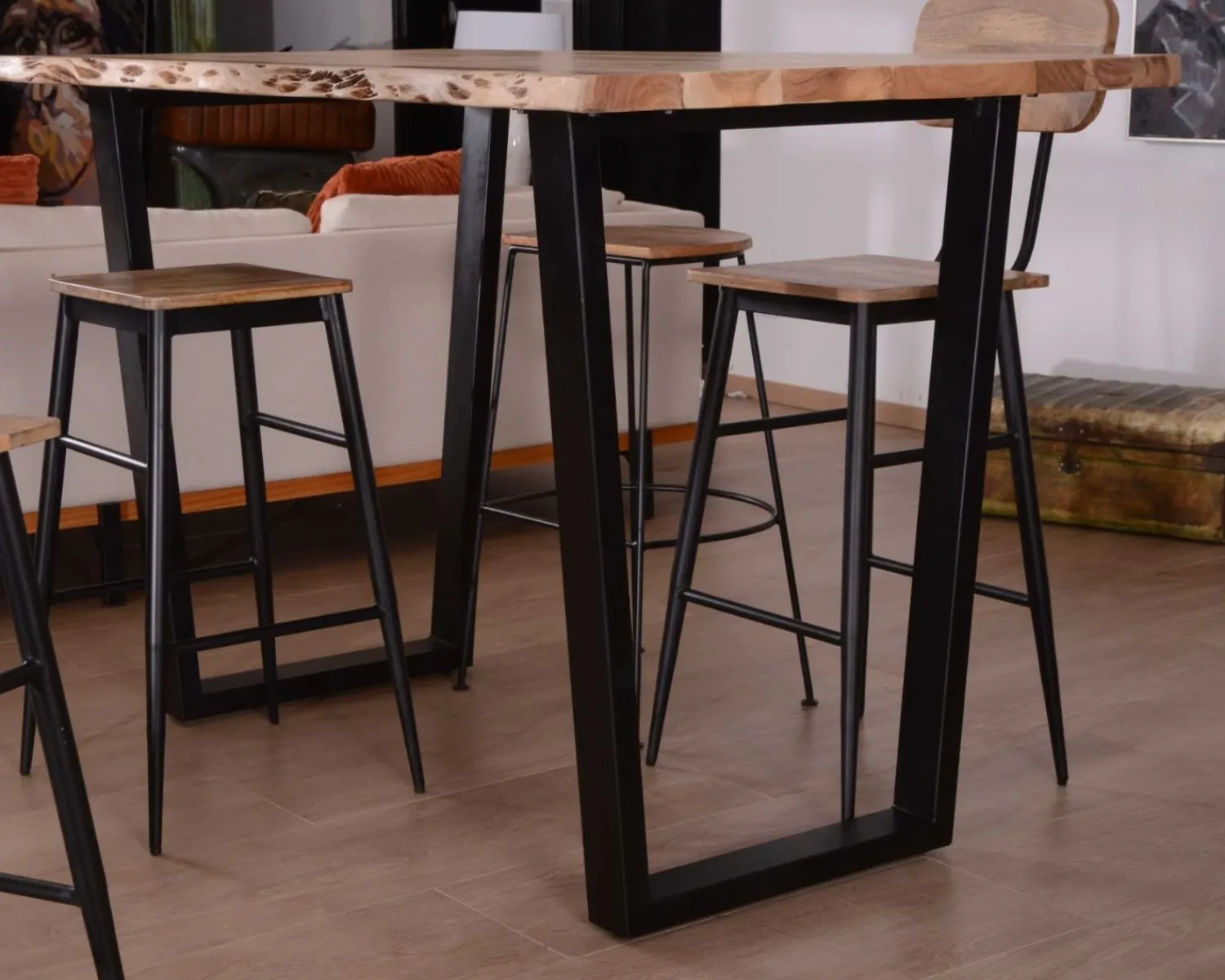 Meuble House Mange debout 190cm "Jaffna" style moderne bois massif et métal Outlet