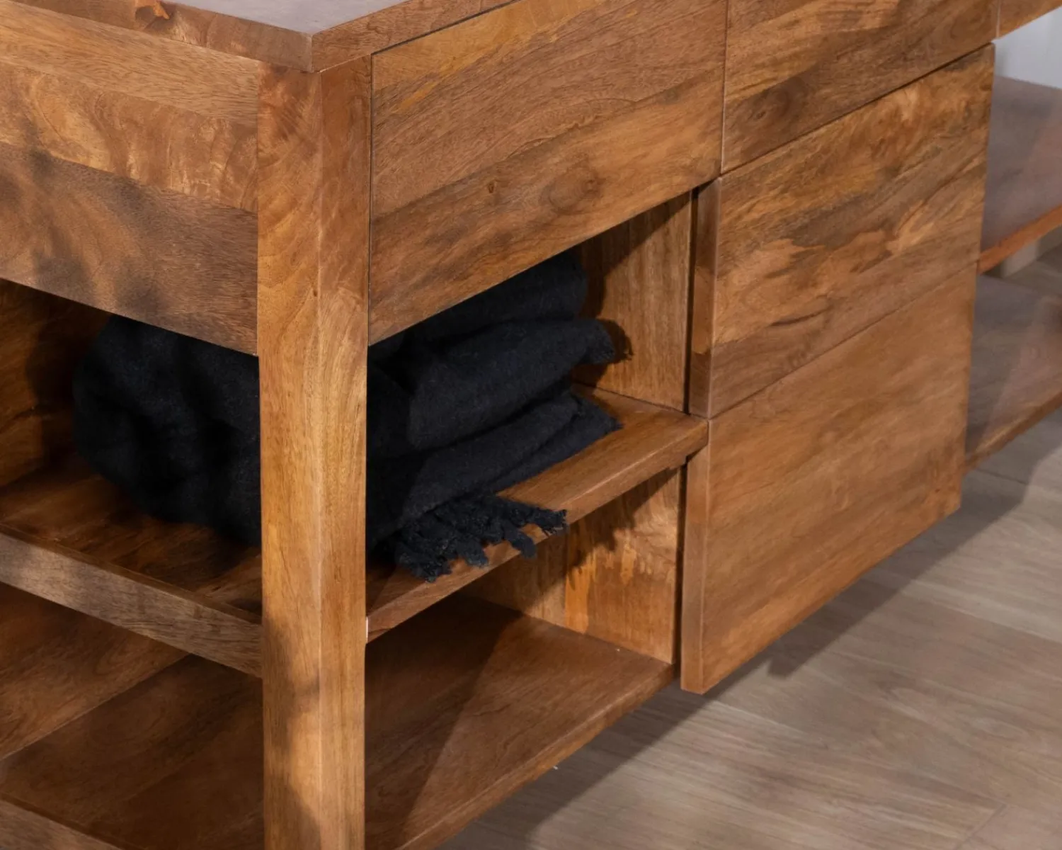 Meuble House Meuble de salle de bain double en manguier foncé 140 cm avec niches et tiroirs "Kahiko" Clearance