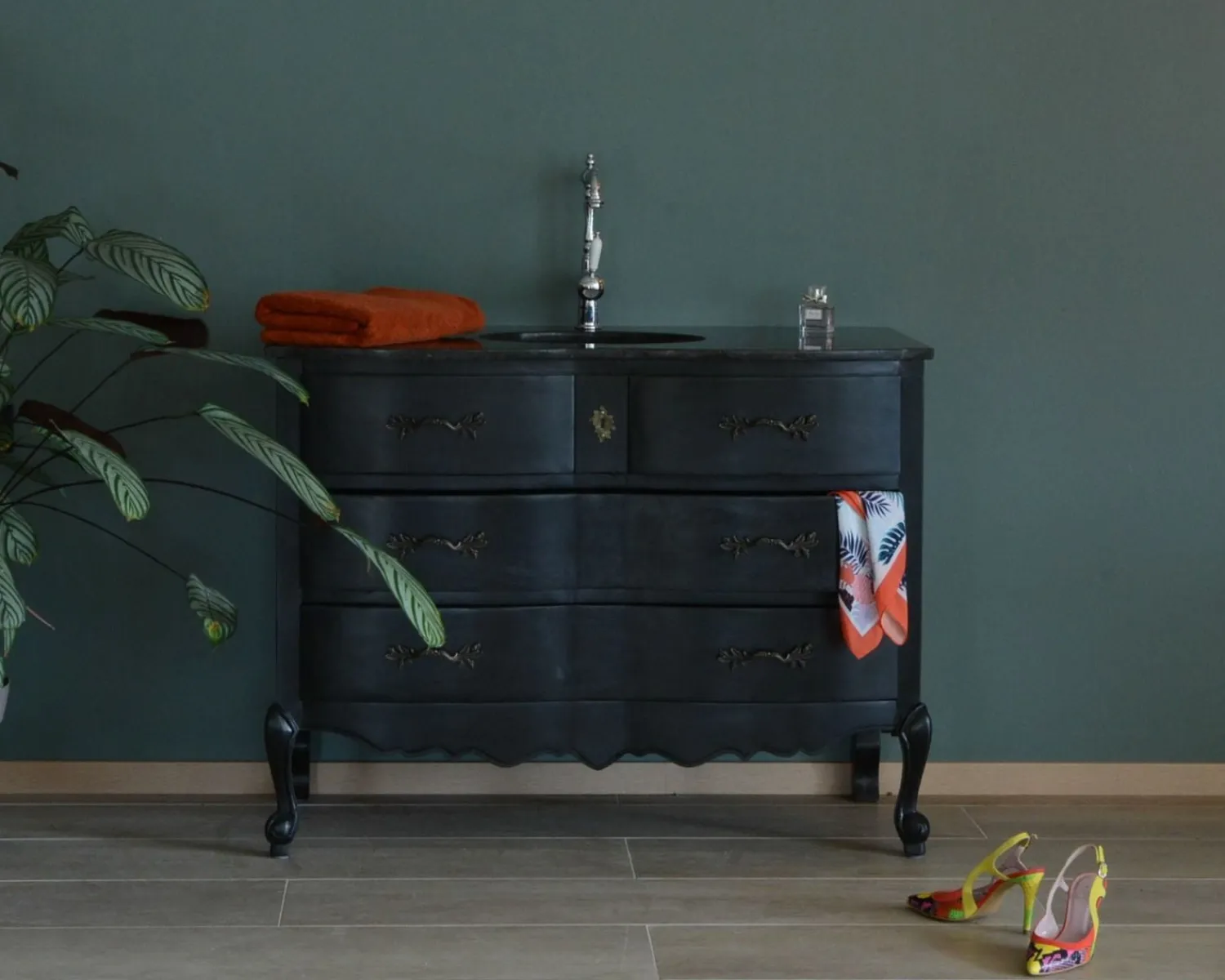 Meuble House Meuble salle de bain en manguier noir et pierre tiroirs rétro style commode Clearance