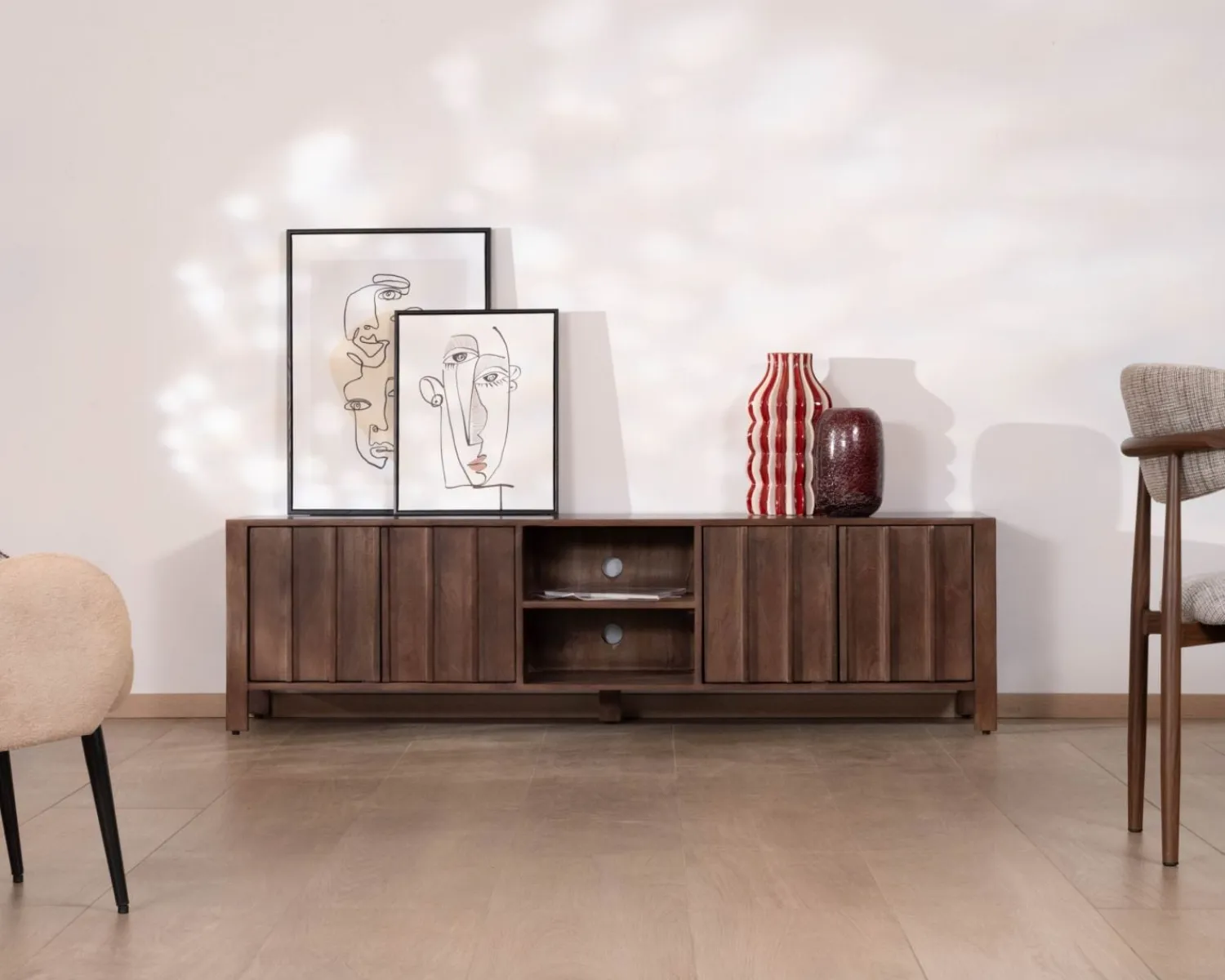 Meuble House Meuble TV bas esprit zen en manguier massif teinte noyer 180 cm « Sicora » Online