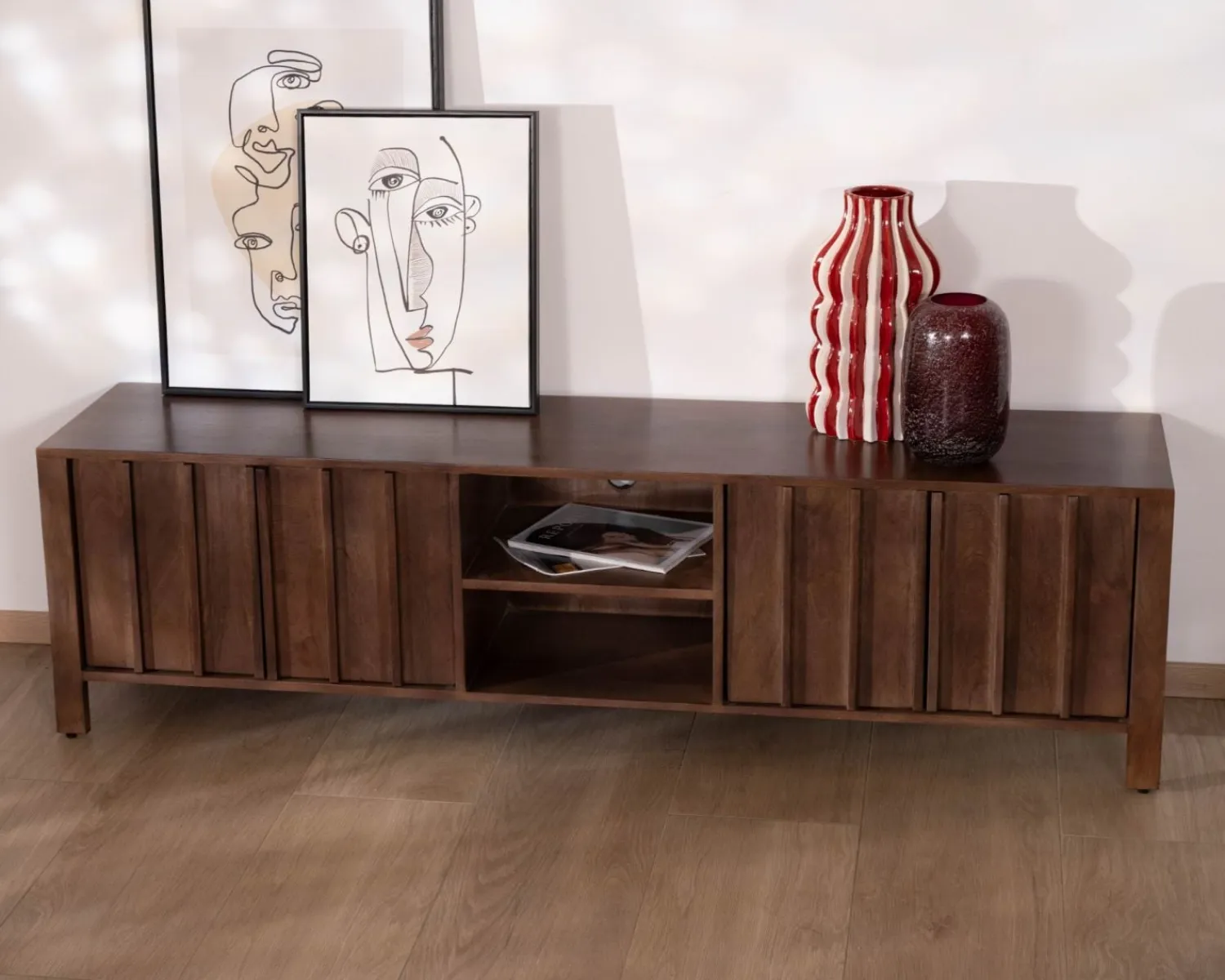 Meuble House Meuble TV bas esprit zen en manguier massif teinte noyer 180 cm « Sicora » Online