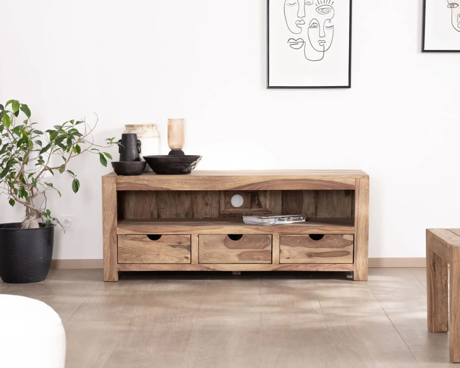 Meuble House Meuble TV 150 cm en palissandre "Kalanohé" grande niche et 3 tiroirs Best