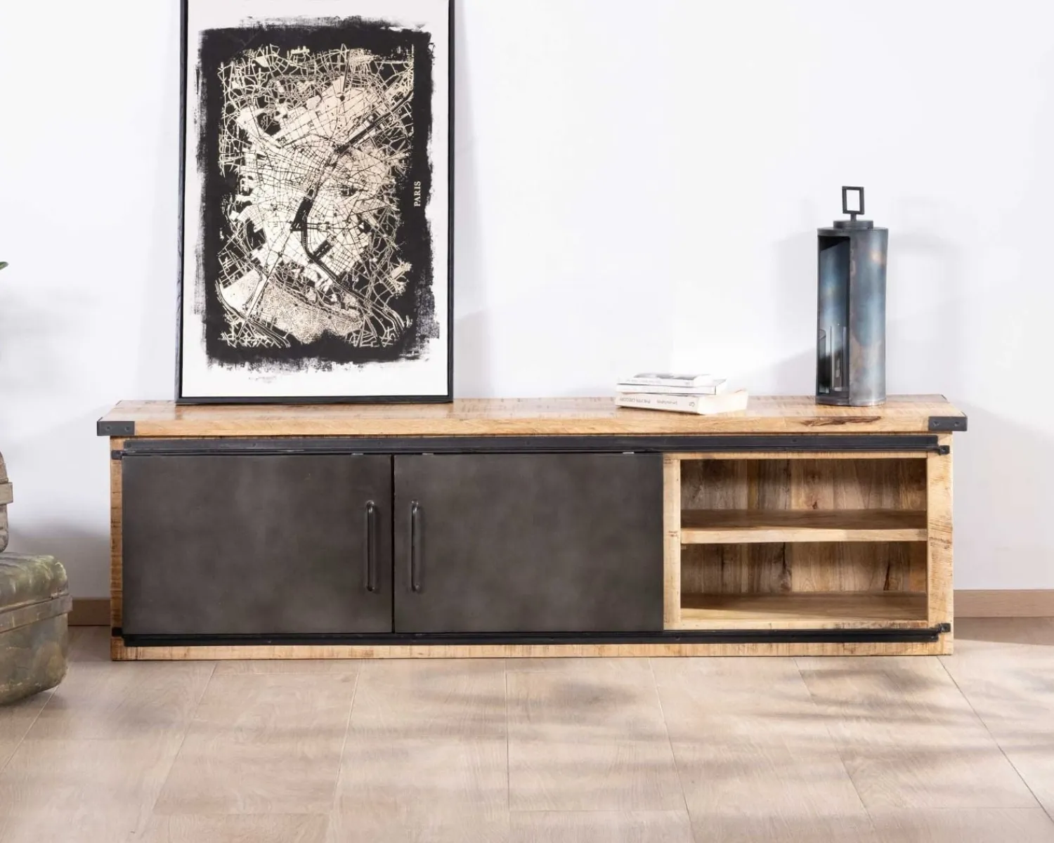 Meuble House Meuble TV 160 cm porte coulissante métal et bois "Caractère" Best