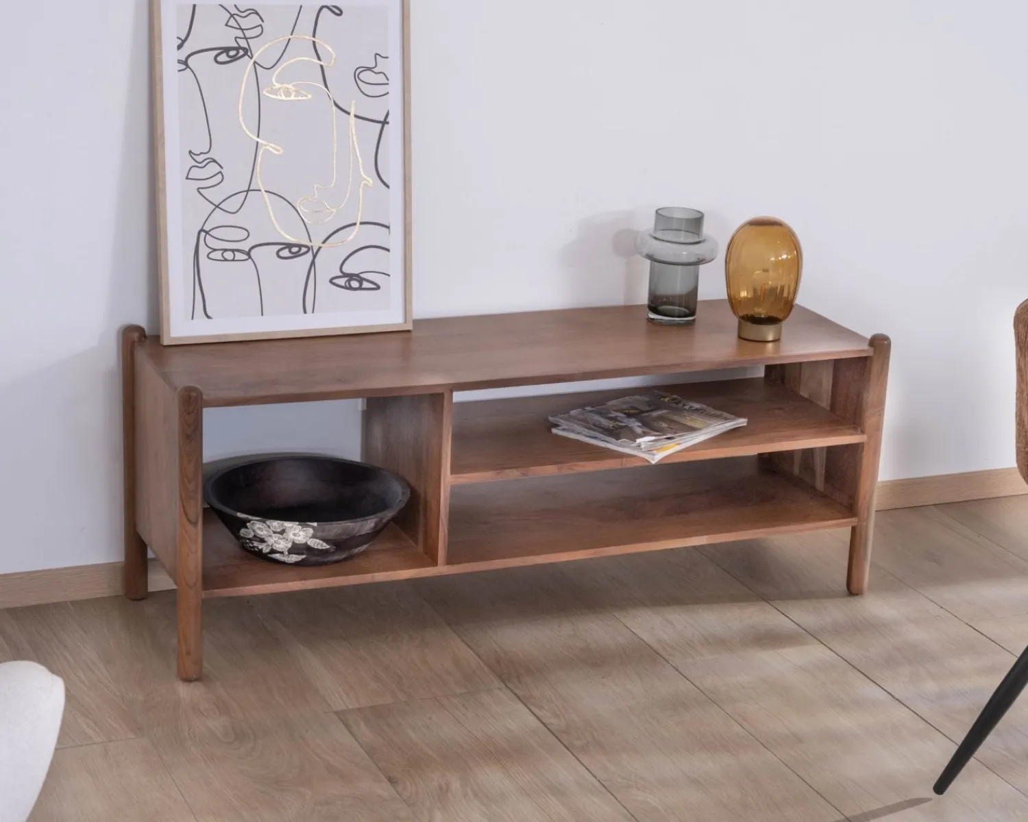 Meuble House Meuble TV esprit japandi "Yona" en acacia massif 130 cm
