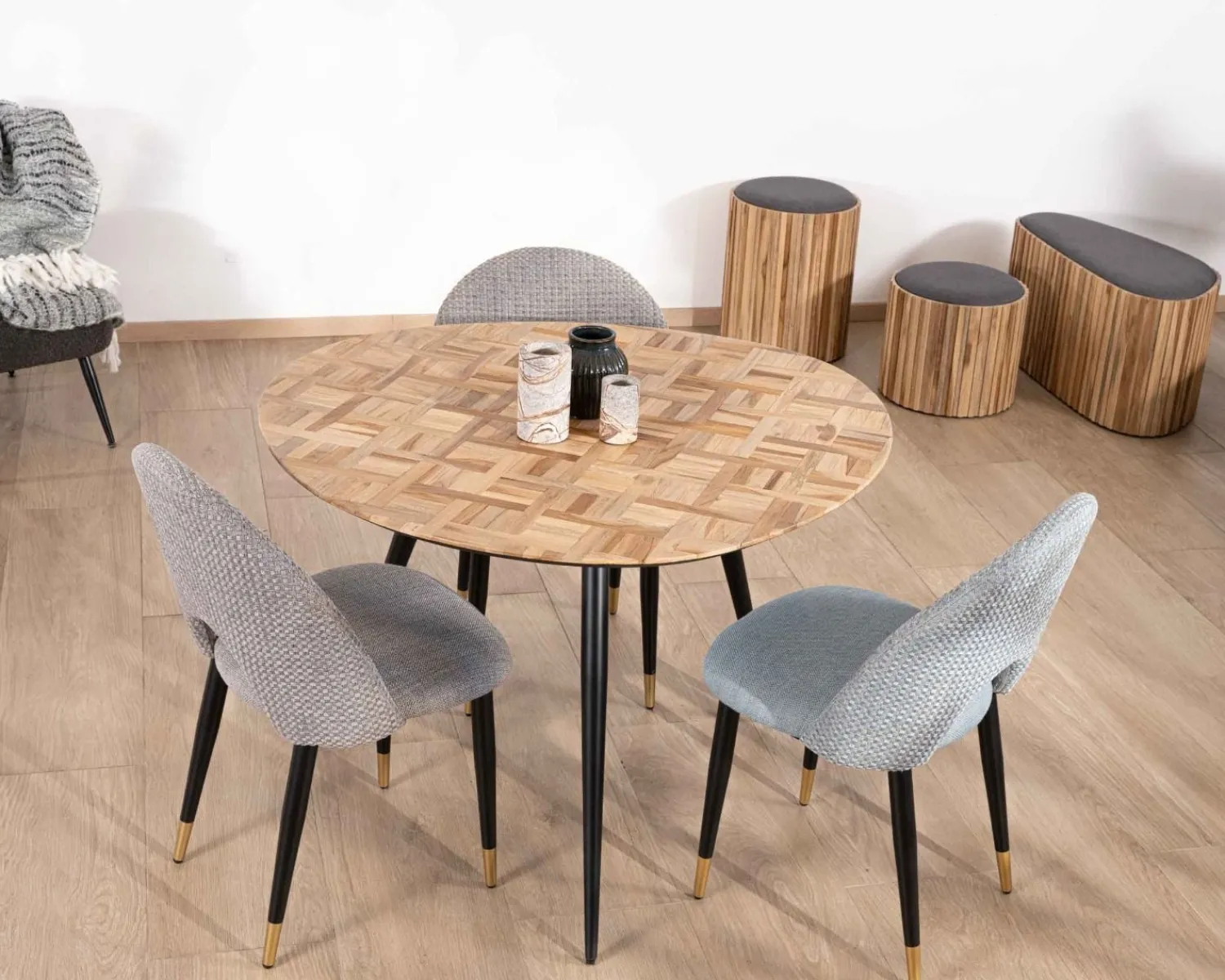 Meuble House Petite table de repas 3 pieds crayon en métal plateau teck marqueterie "Foster" 110cm Clearance