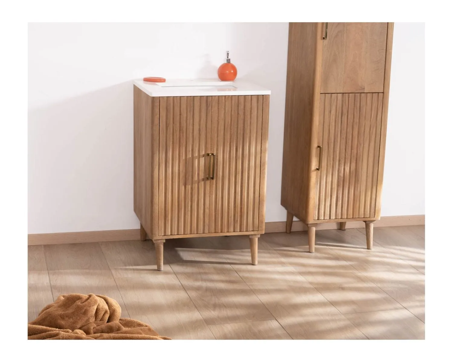 Meuble House Petit meuble sous vasque 60 cm "Malova" en manguier massif Clearance