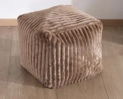 Meuble House Petit pouf carré en velours camel 