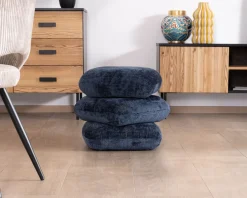 Meuble House Pouf moderne pivotant « Flow » en tissu tramé bleu nuit finition satinée forme organique Discount