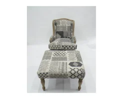 Meuble House Repose-pieds gris motif patchwork et pieds en bois naturel "Sofia" New