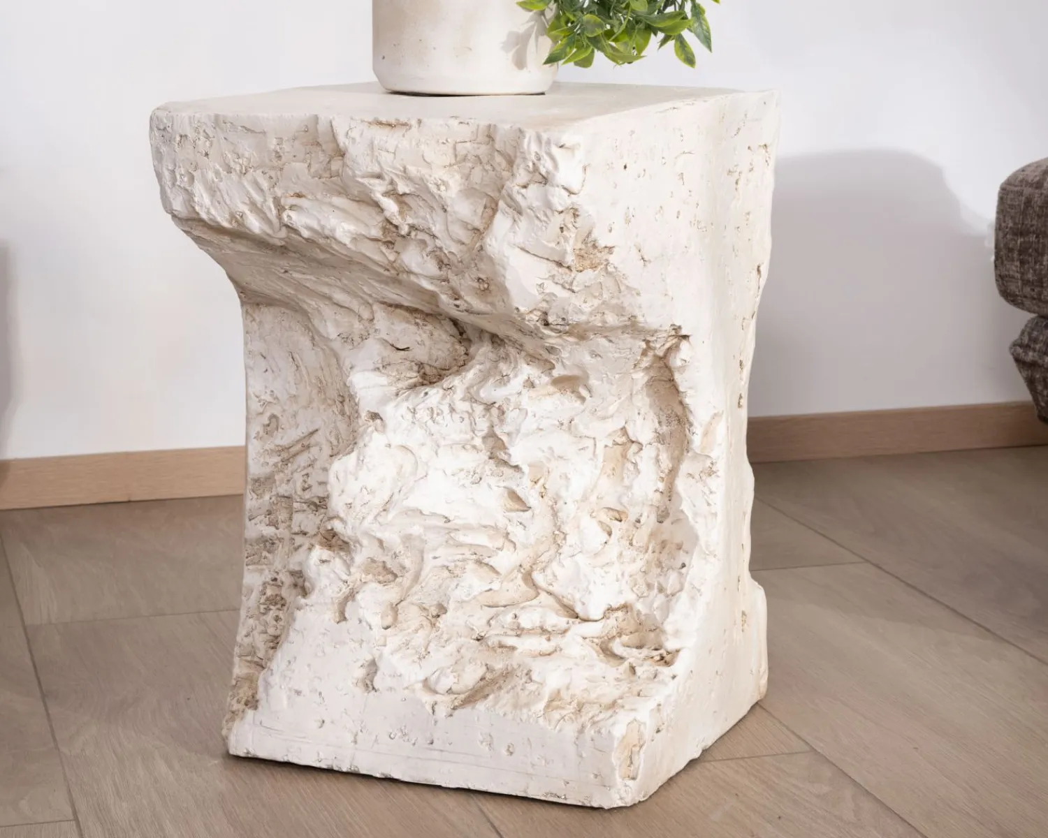 Meuble House Sellette design minéral naturel "Tinos" en oxyde de magnésium Discount