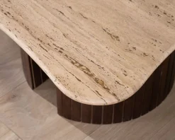 Meuble House Table basse design en travertin et manguier "Archipel" avec pieds en demi-sphères Best