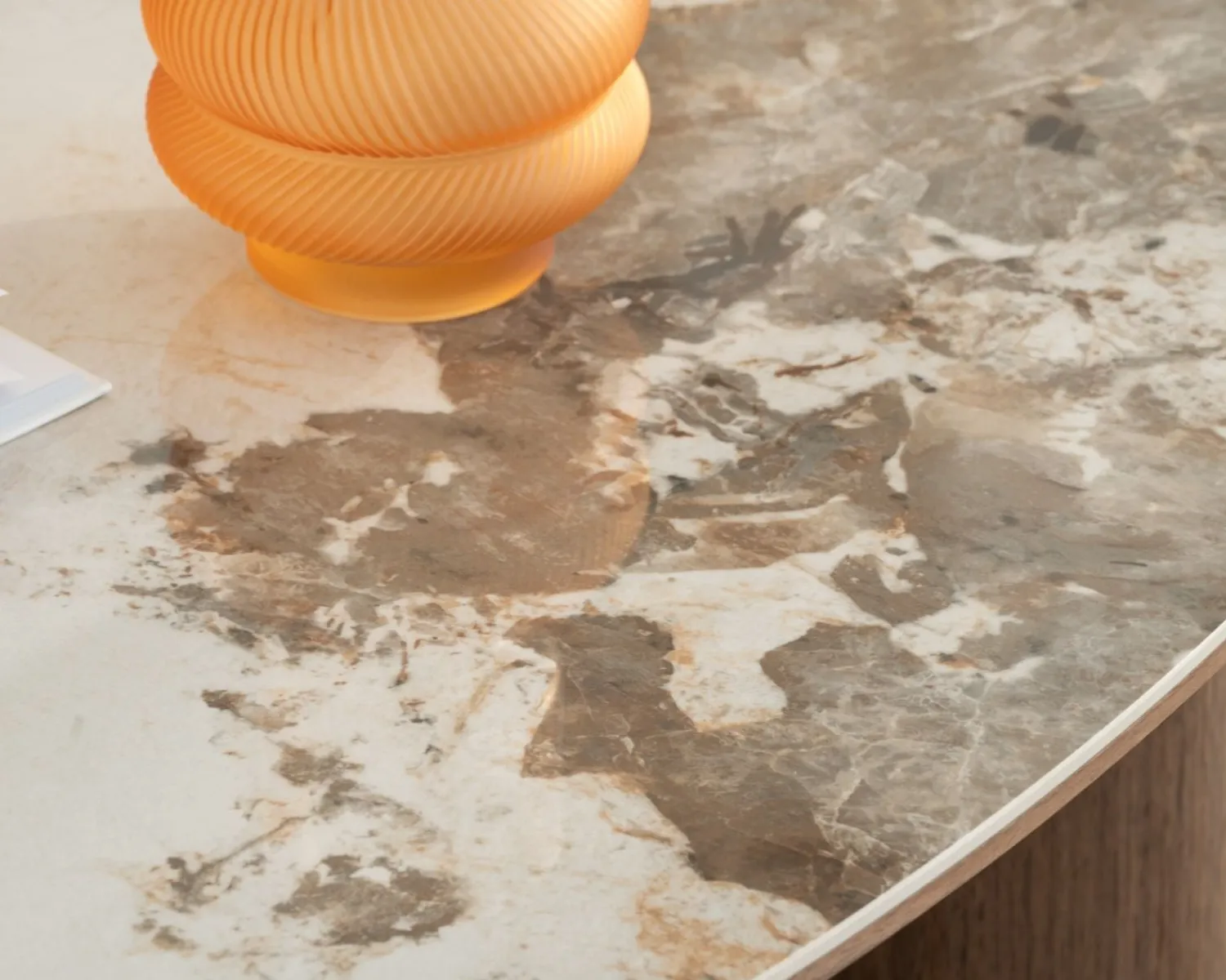 Meuble House Table basse design forme organique "Oria" plateau céramique et pieds cylindres teinte noyer Online
