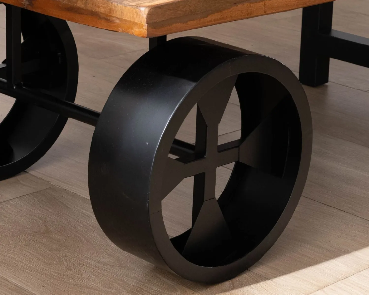 Meuble House Table basse en bois de récupération avec roues en métal "Carriola" Clearance
