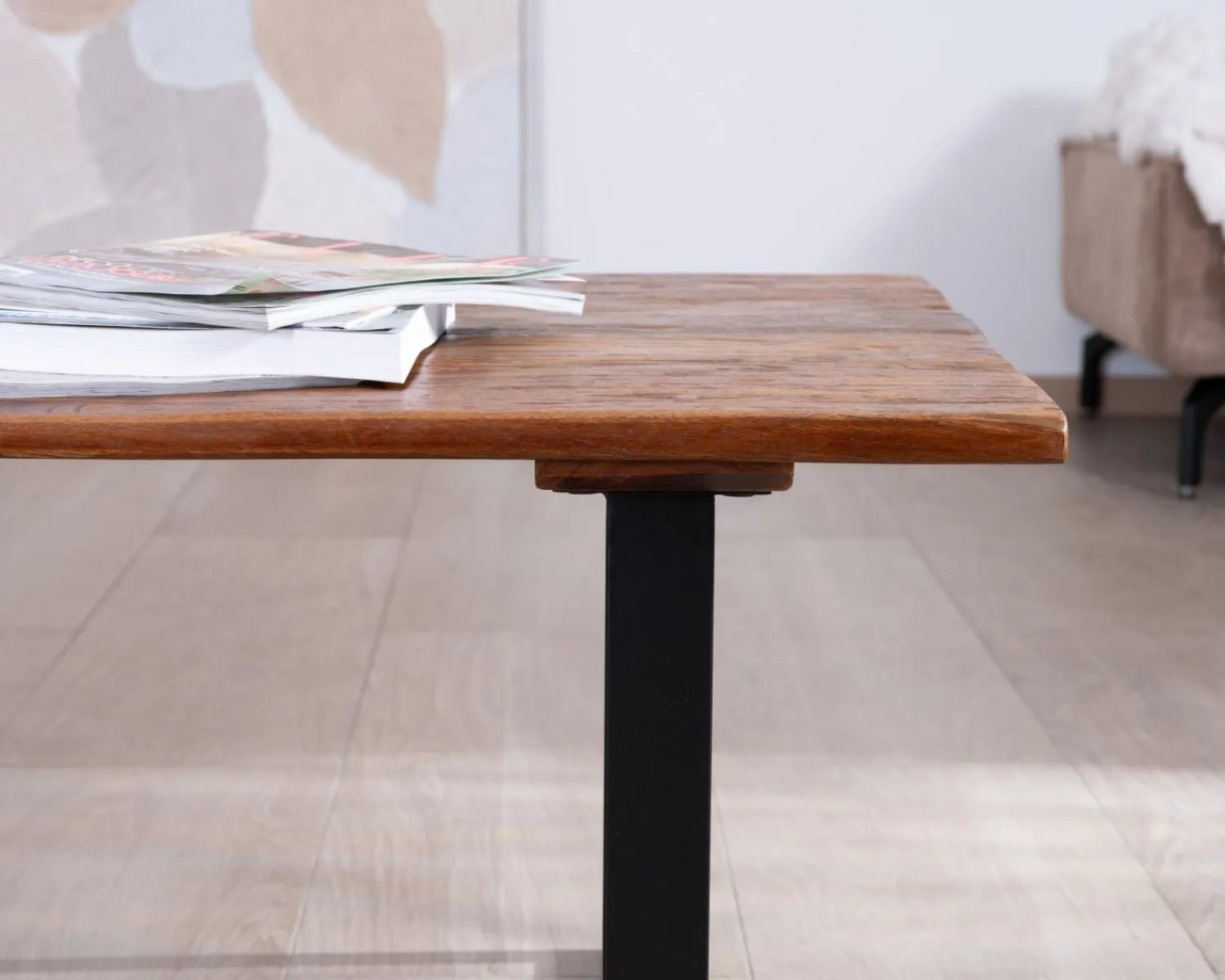 Meuble House Table basse en bois recyclé et pieds métal noir "Alésia" Discount