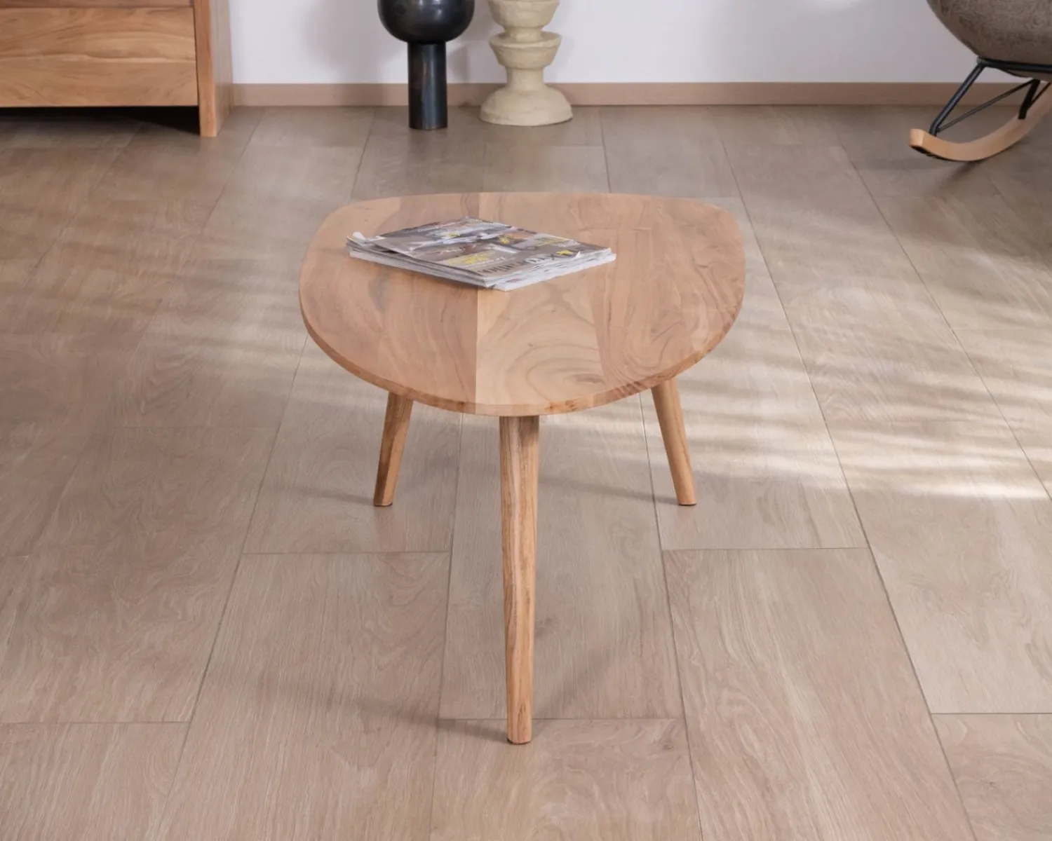 Meuble House Table basse forme bateau style scandinave "Voluto" 110 cm en acacia massif Online