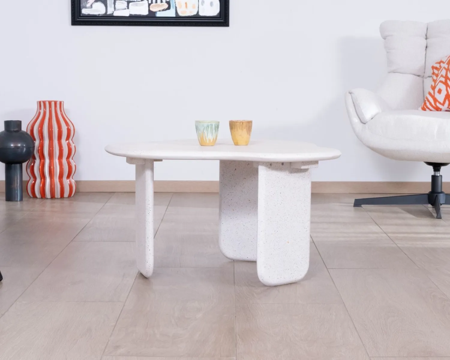 Meuble House Table basse forme organique aspect terrazzo "Naura" Best