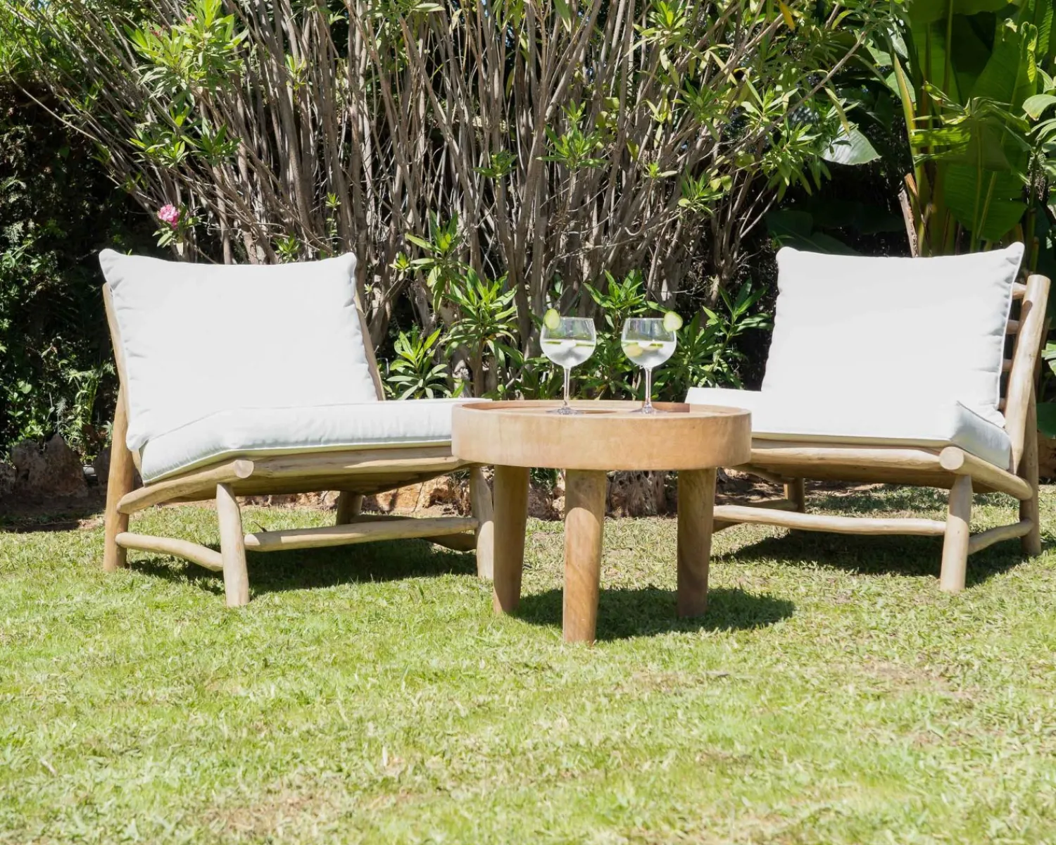 Meuble House Table basse ronde en bois de suar "Katue" 60 cm Online