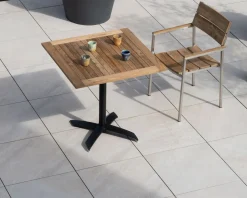 Meuble House Table bistrot 80x80 cm en teck et pied central aluminium 