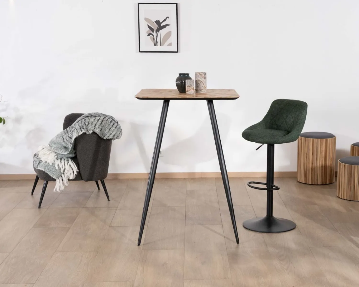 Meuble House Table de bar carrée 75cm en teck recyclé et pieds crayons noirs "Foster" Discount