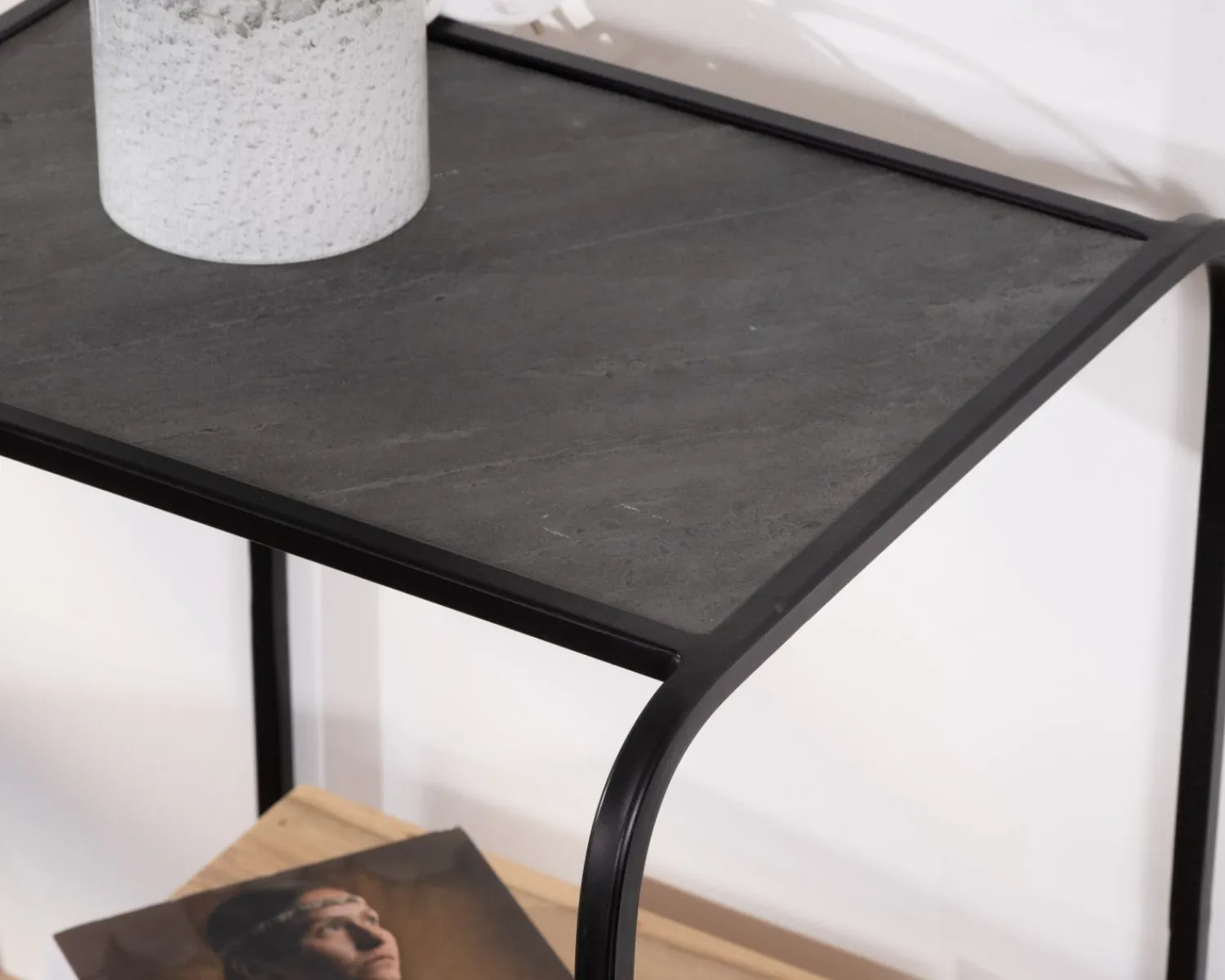 Meuble House Table de chevet design en métal et bois avec plateau en placage pierre "Pikto" Best