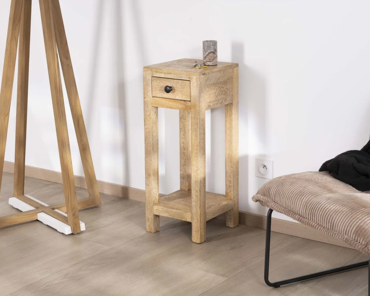 Meuble House Table de chevet haute ou sellette avec 1 tiroir "Manoha" en manguier H 70 cm Clearance