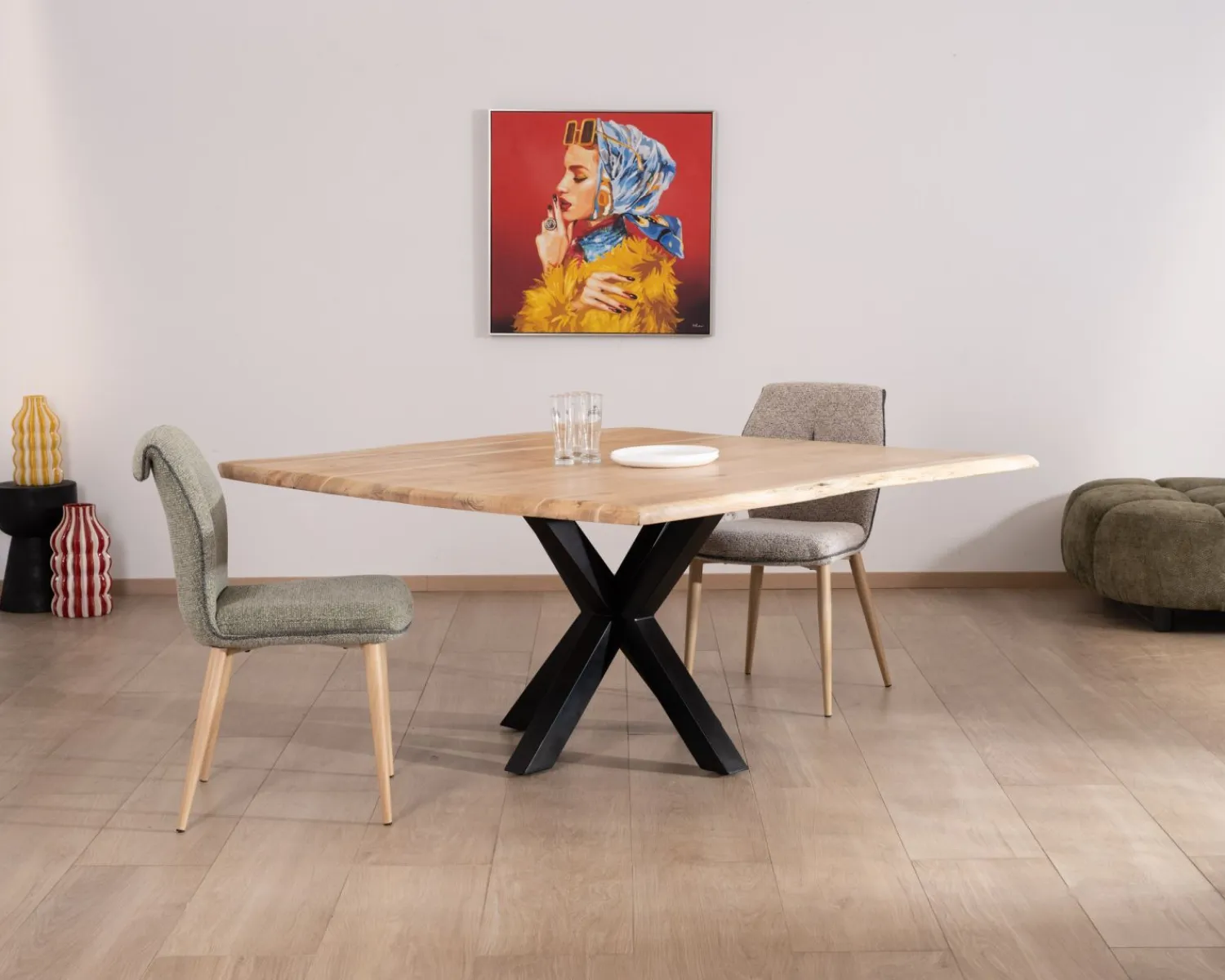 Meuble House Table de repas carrée 120 cm en acacia et pieds croix métal "3D" Clearance