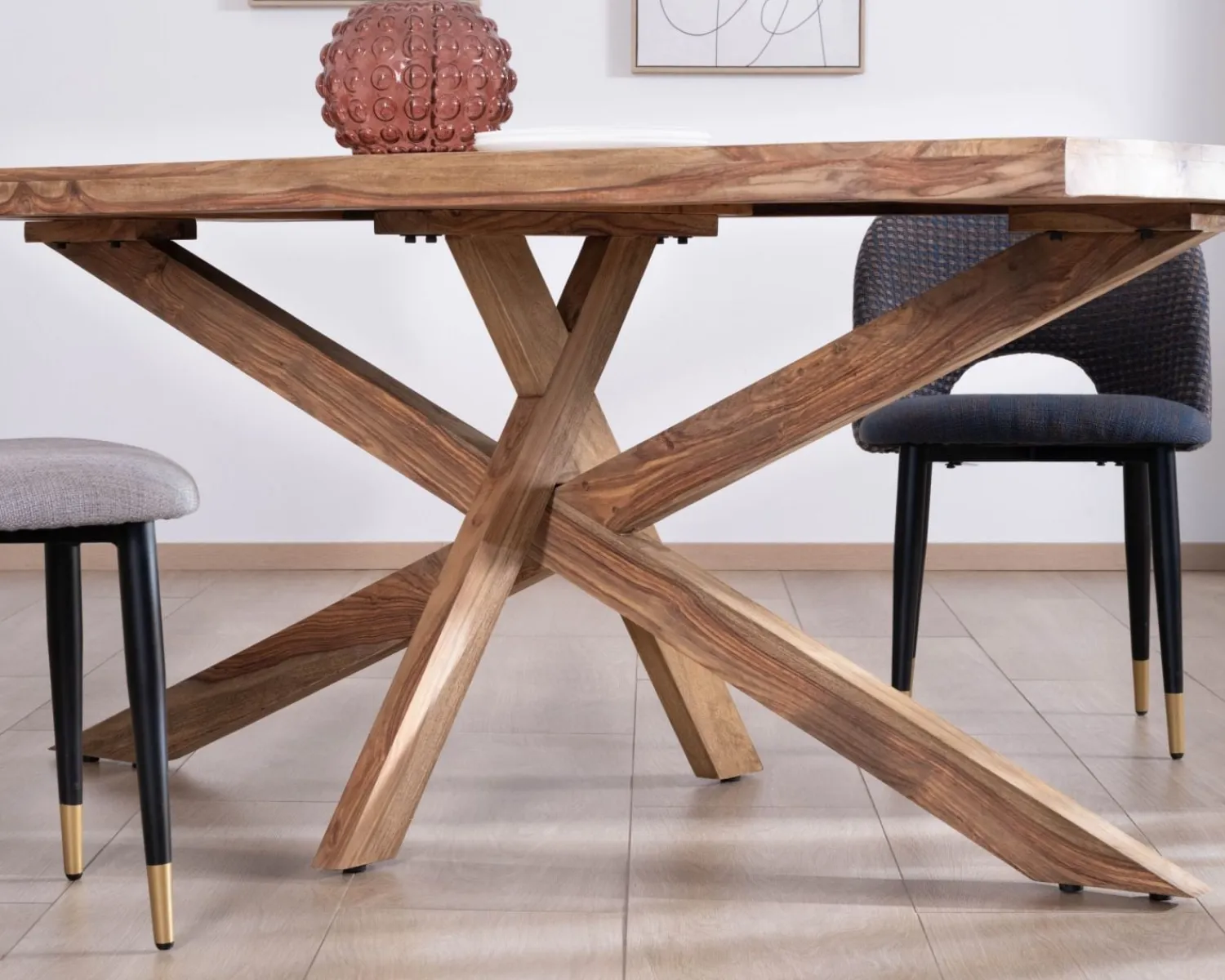 Meuble House Table de repas 180 cm plateau naturel et pieds croix "Enoa" 100% palissandre New