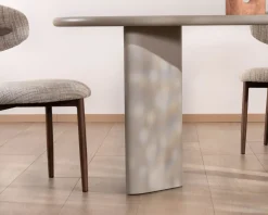 Meuble House Table de repas ovale 180 cm design moderne et épuré beige