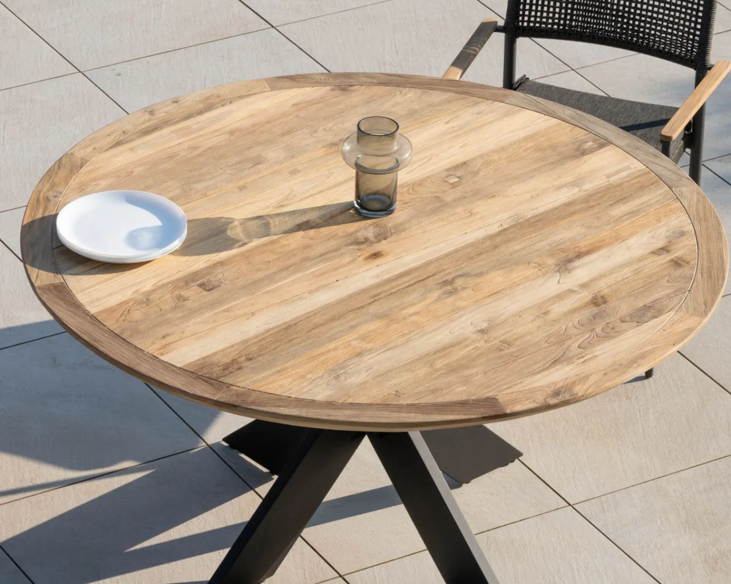 Meuble House Table de repas ronde pour extérieur en teck et aluminium "Ozone" 130 cm Online