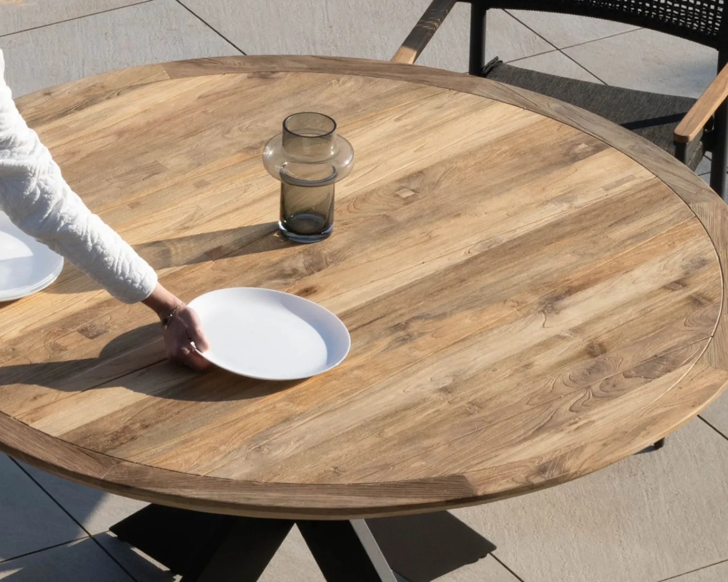 Meuble House Table de repas ronde pour extérieur en teck et aluminium "Ozone" 130 cm Online