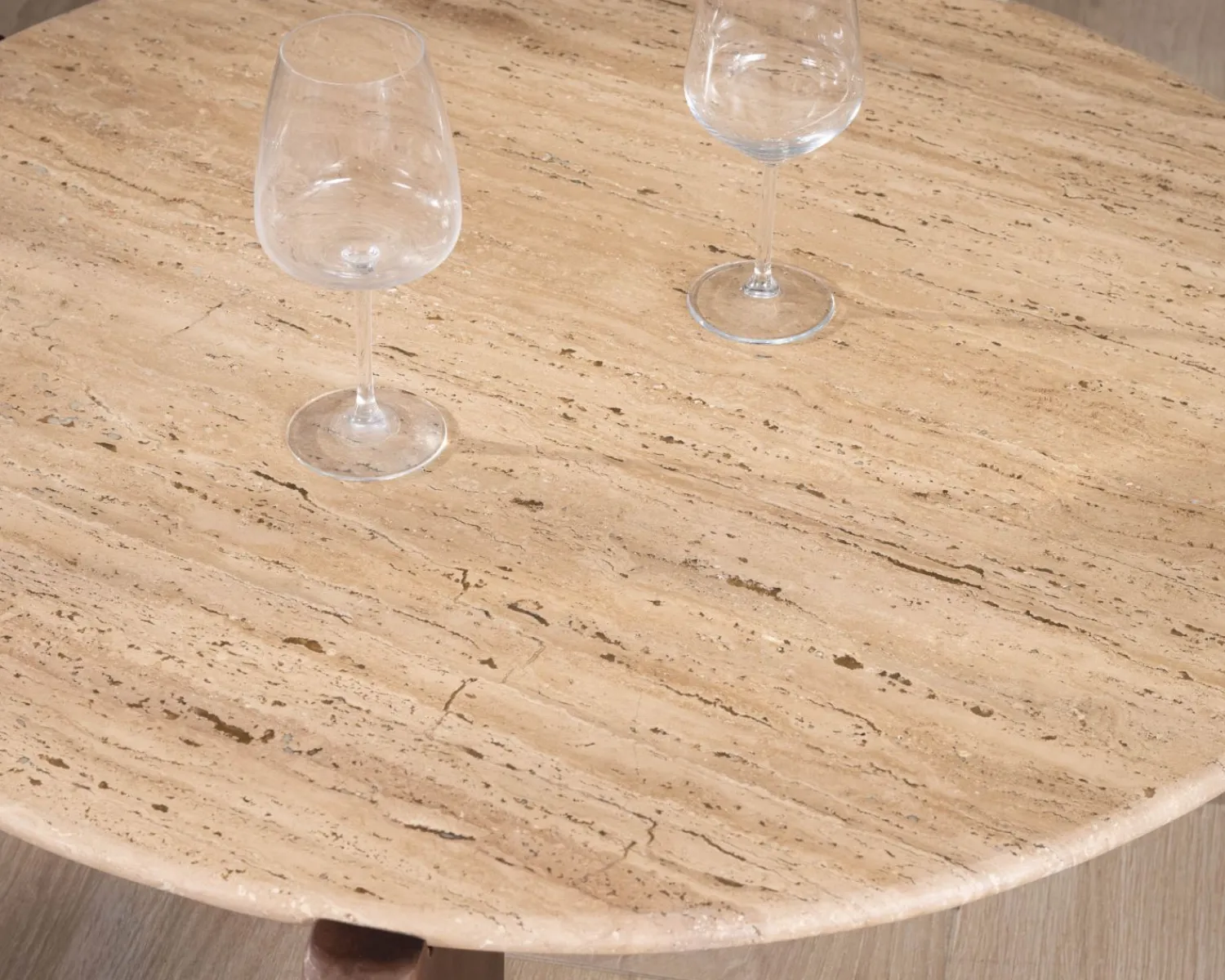 Meuble House Table de salon ronde en travertin et manguier "Archipel" 90 cm Hot