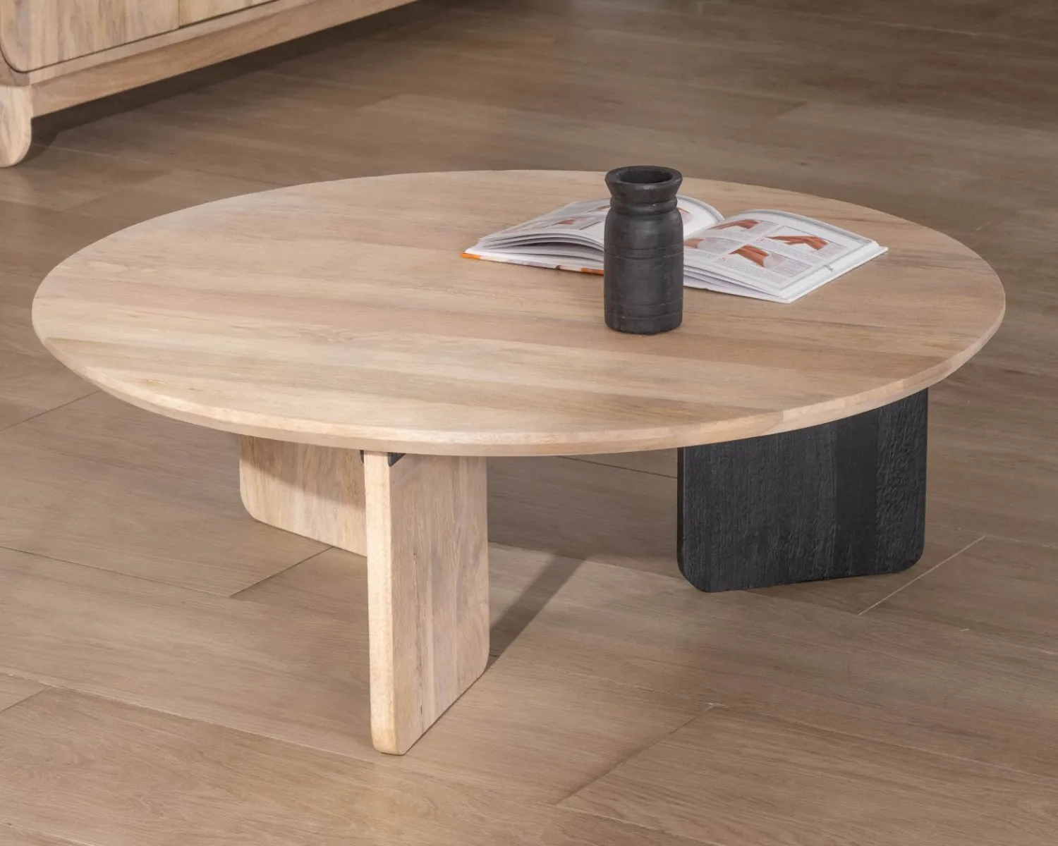 Meuble House Table de salon ronde style épuré "Jappy" 1 pied noir Sale