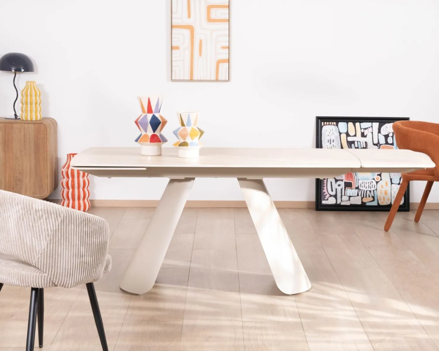 Meuble House Table extensible 160 à 240 cm rétro chic "Amarello" en pierre frittée et métal champagne New