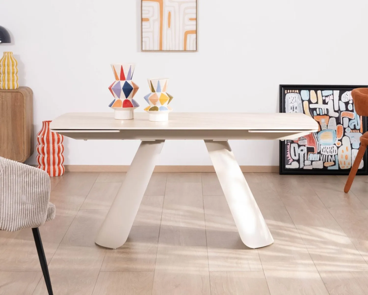 Meuble House Table extensible 160 à 240 cm rétro chic "Amarello" en pierre frittée et métal champagne New