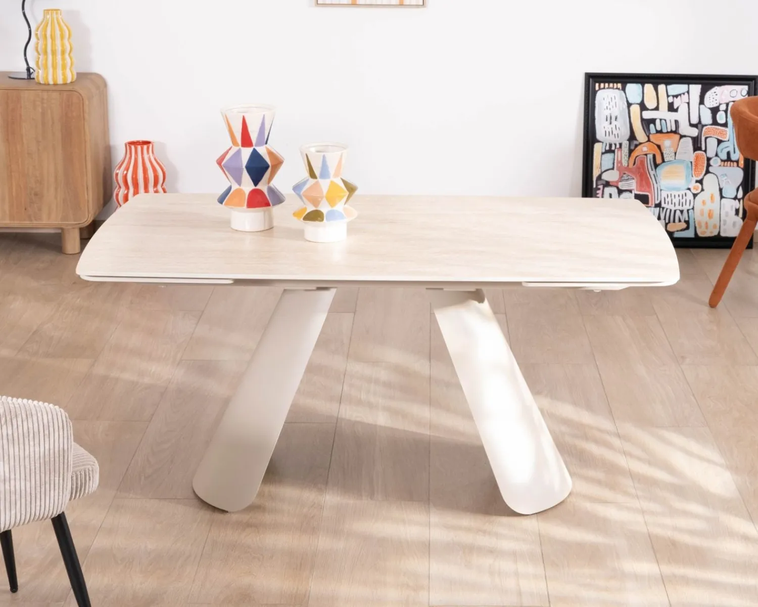 Meuble House Table extensible 160 à 240 cm rétro chic "Amarello" en pierre frittée et métal champagne New