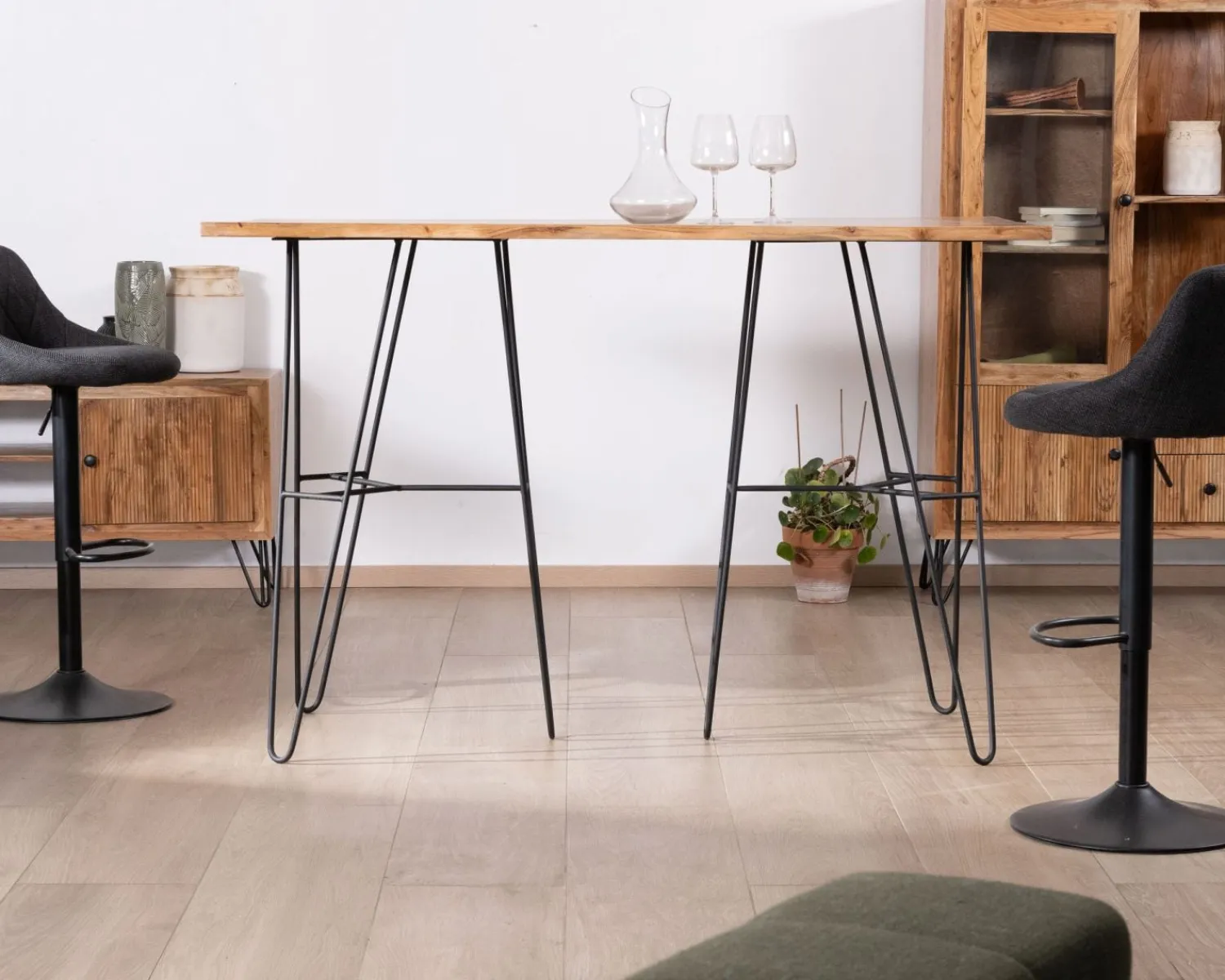 Meuble House Table mange-debout épurée en acacia et pieds métal design "Wendy" 160 cm Best