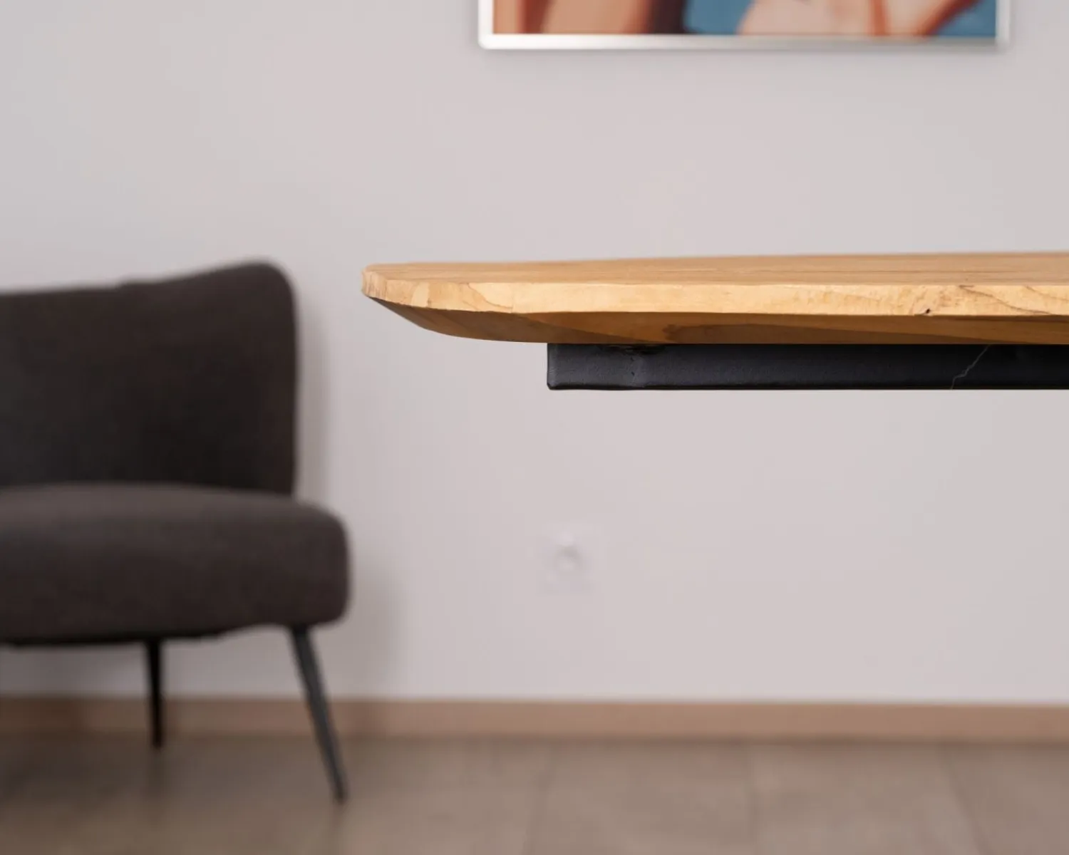 Meuble House Table à manger XXL 280 cm en teck recyclé et pieds mikado "Bahia" forme bateau Sale
