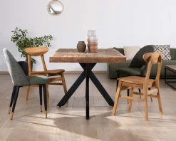 Meuble House Table rectangulaire 180cm acacia finition chevrons piètement métal mikado