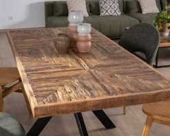 Meuble House Table rectangulaire 180cm acacia finition chevrons piètement métal mikado