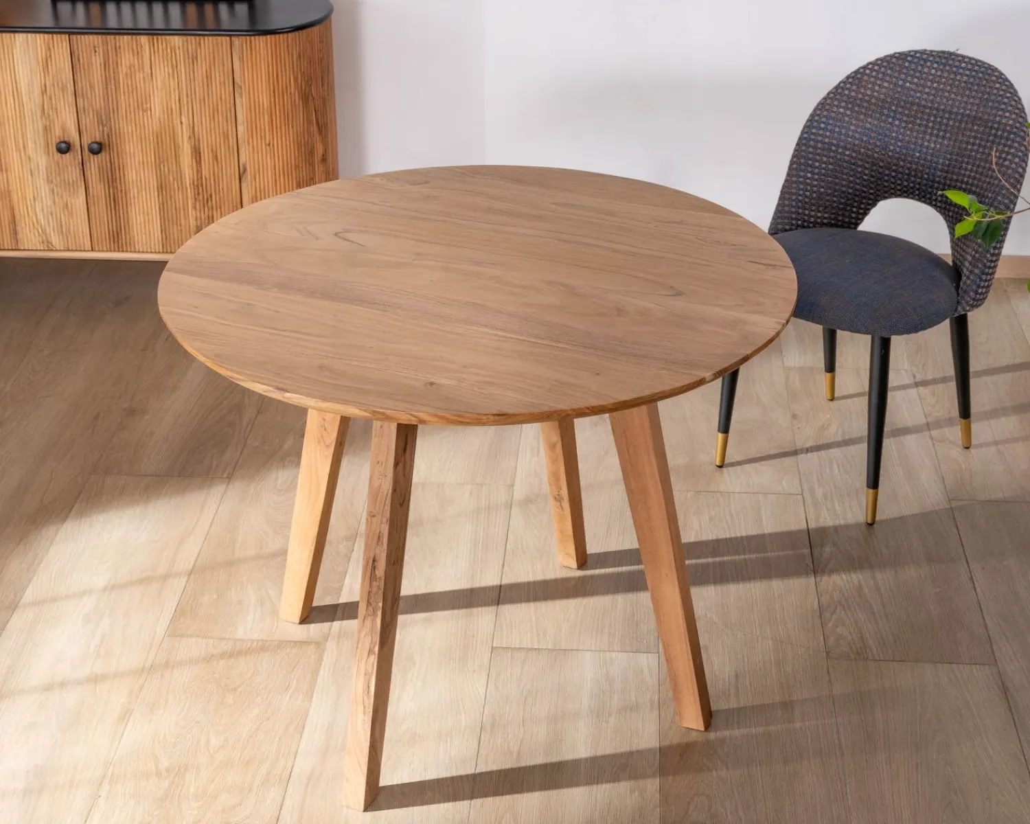 Meuble House Table ronde en acacia style rétro "Boomer" diamètre 100 cm Discount